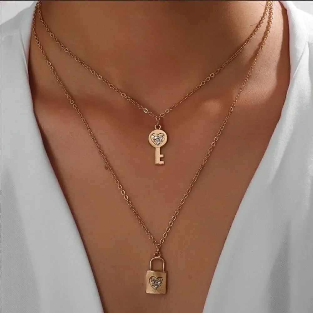 Layered Necklace Key & Lock Zinc Alloy Rhinestone